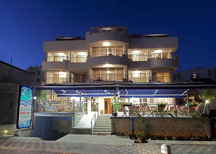 Studio Apartmani Bijeli Delfin