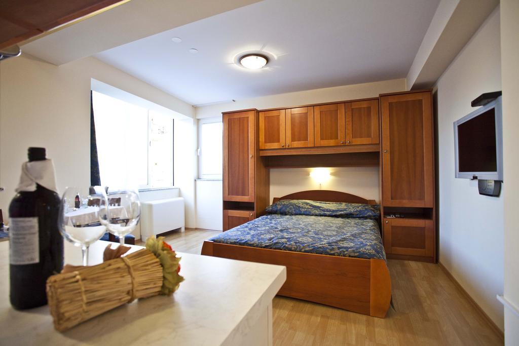 Bijeli Delfin Apartament Biograd Na Moru
