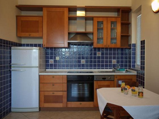 Apartament Bijeli Delfin *